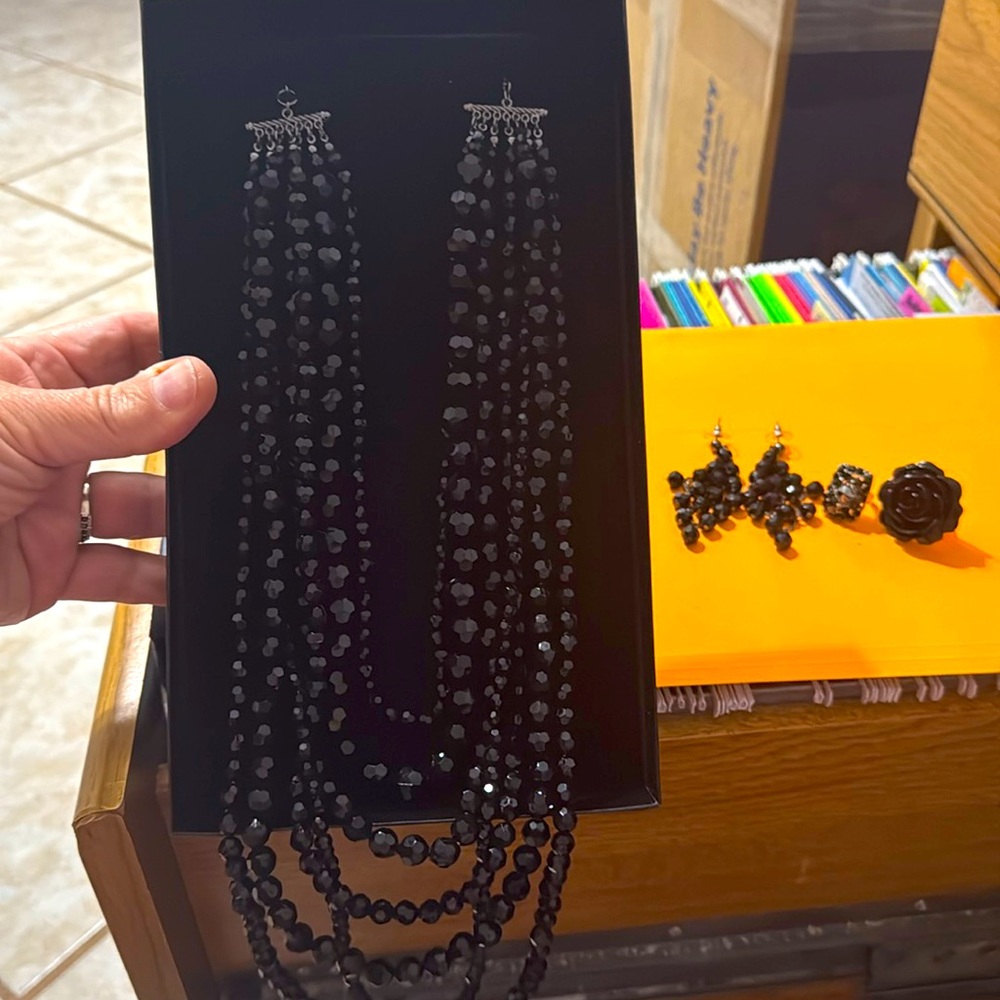 Graziano Jet Black Faceted necklace, earrings and 2 rings